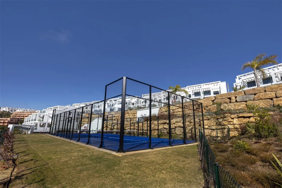 c9ee7962-8c0a-469f-88b5-4e70717cb02c