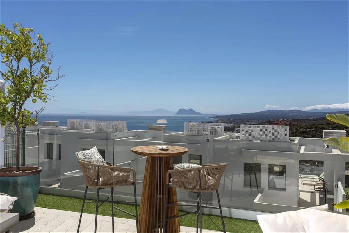 d84603b3-2542-43ba-81f3-6eb5547da3fd