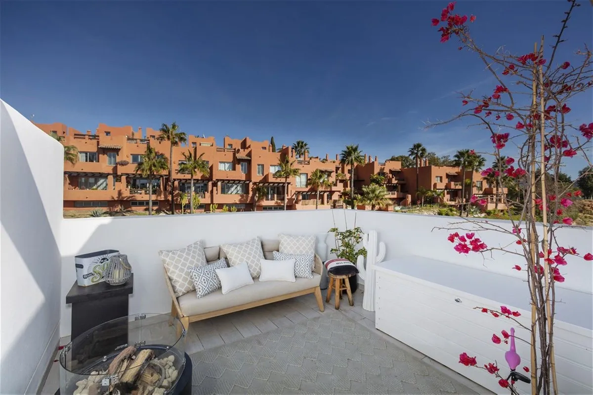 e3f6a88f-99fc-4ffe-8556-758064f3d5a4