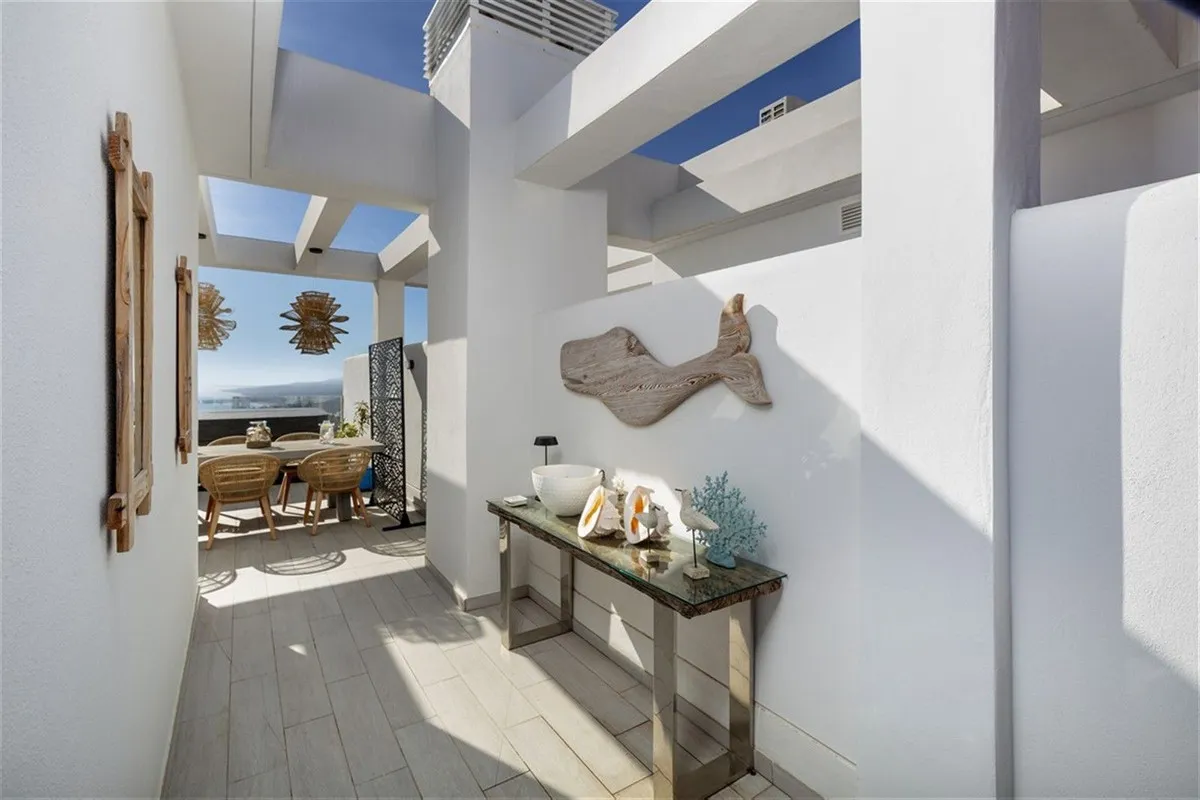 ea5017fd-fd74-4b24-b15b-ceab301f7a0c