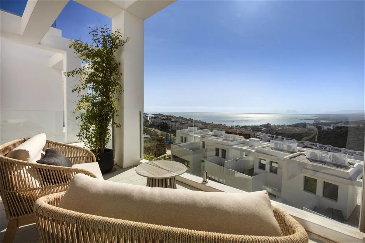 eeaf1b14-3a35-4821-b4d3-84ea7c48827d