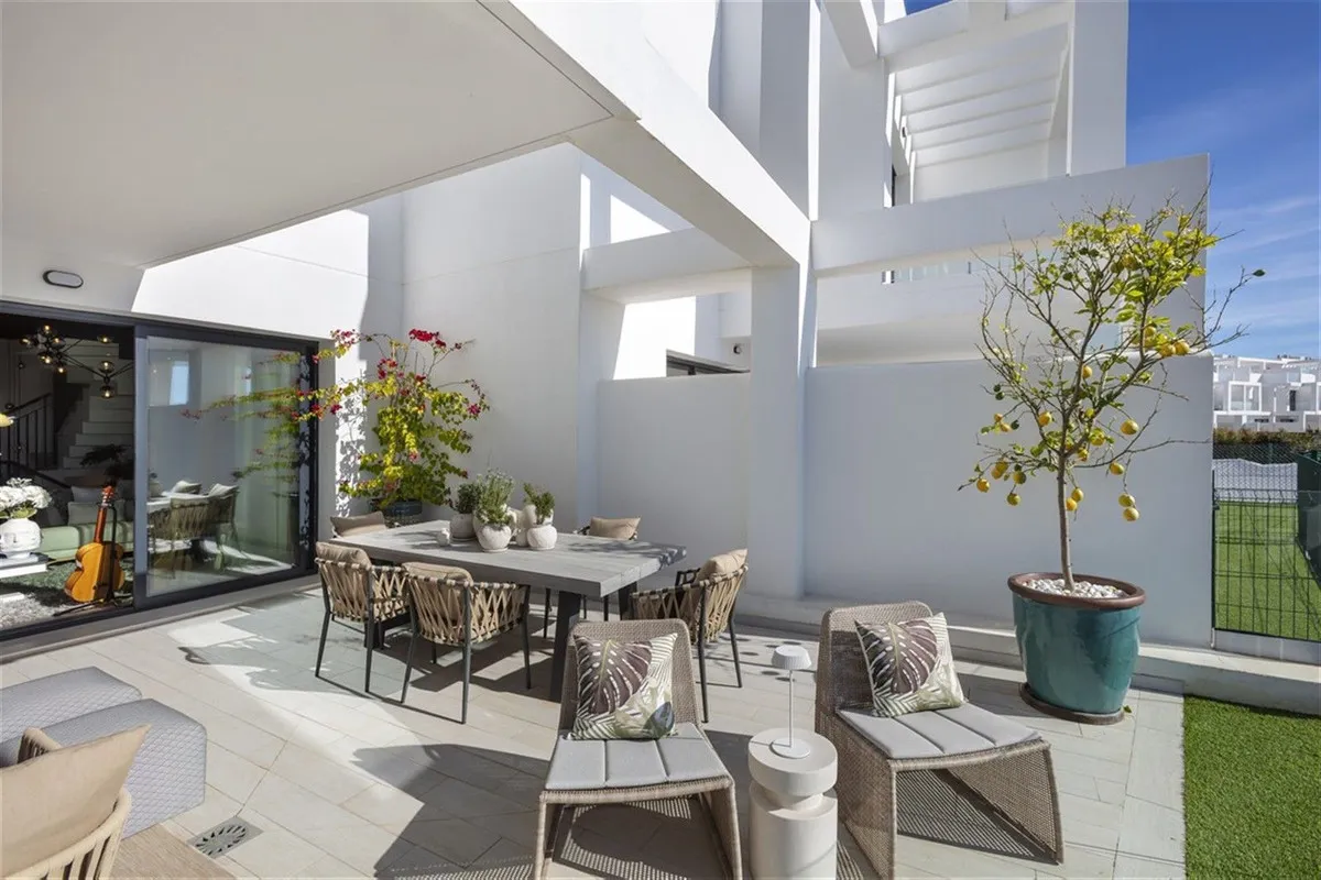 fe747fba-5076-4e14-a497-aa6f863f429b