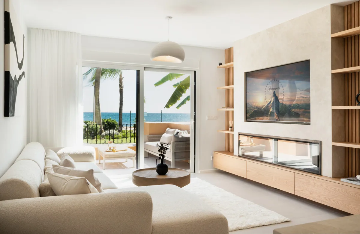 c59079b6-32bd-4d81-a766-5decad2e1be0