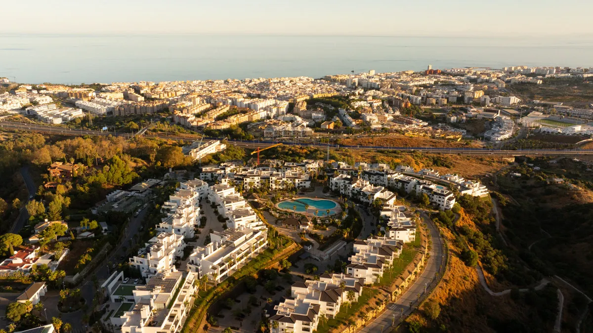 1c0701bf-8de9-4938-96e4-a2300879ea82