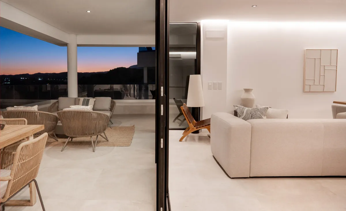 4e14b121-5507-4dc8-a1c6-f6e9e468f40f