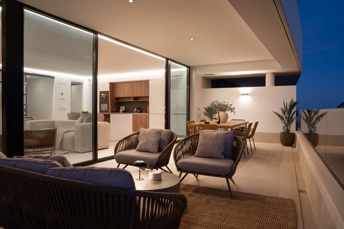 4fa70c77-83c7-4e6f-8dc8-e0fb6b70b590