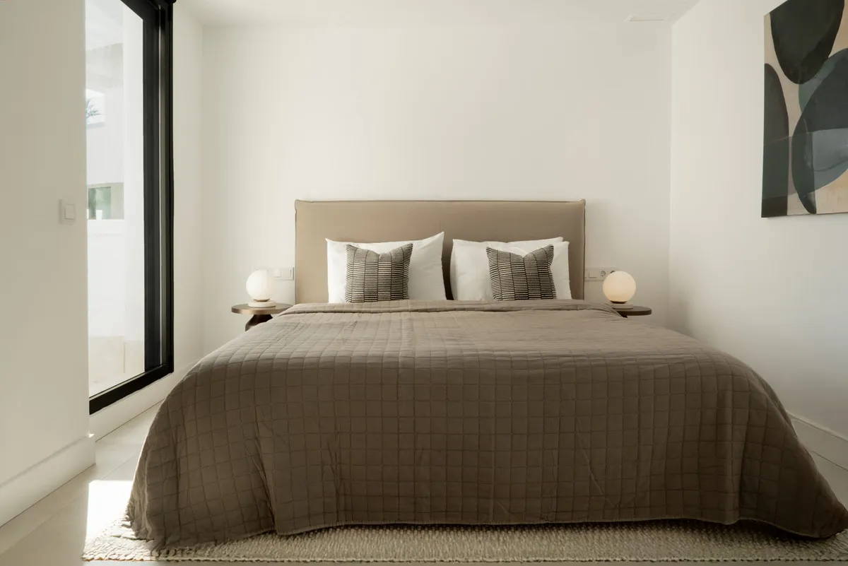 779d283f-be5a-4f22-9875-1283ef672aa5