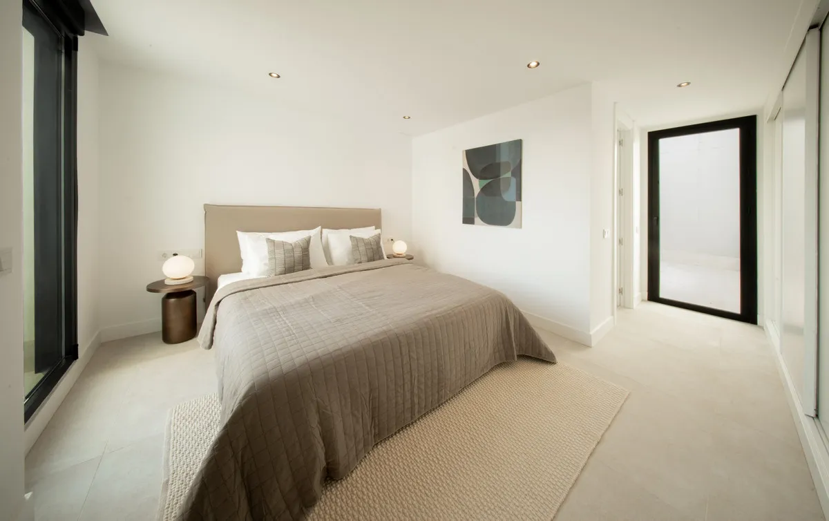 d189a6bf-7c2c-47a6-8098-870070dd5a9e