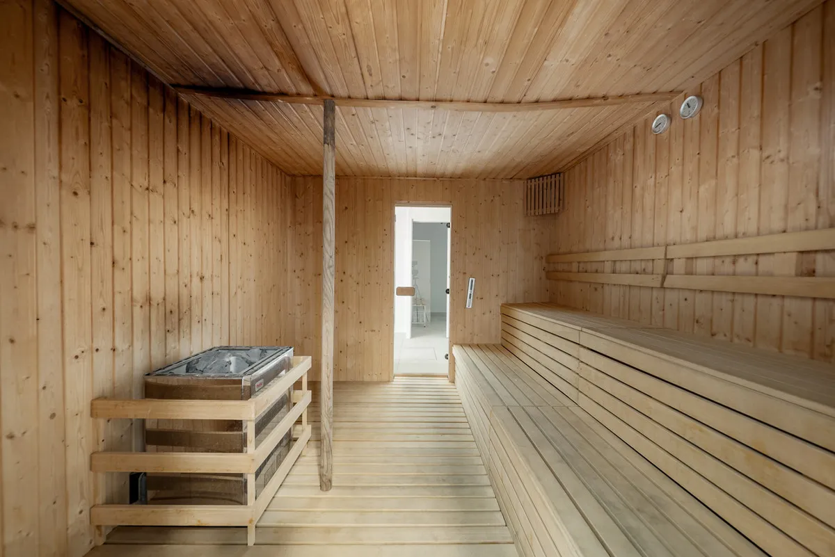 2000f17b-6fa2-424a-9533-a39e15ac85c7