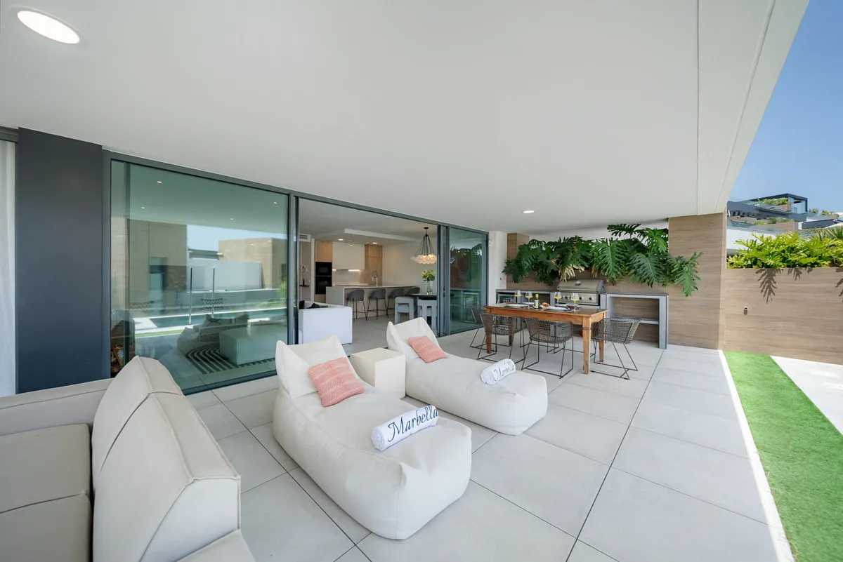 36f63a3f-2dd4-4b36-ae8d-4c1b07faccea