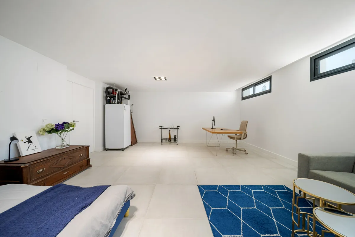 66b7aecd-fbdc-4d47-8e73-b315fae9e55f