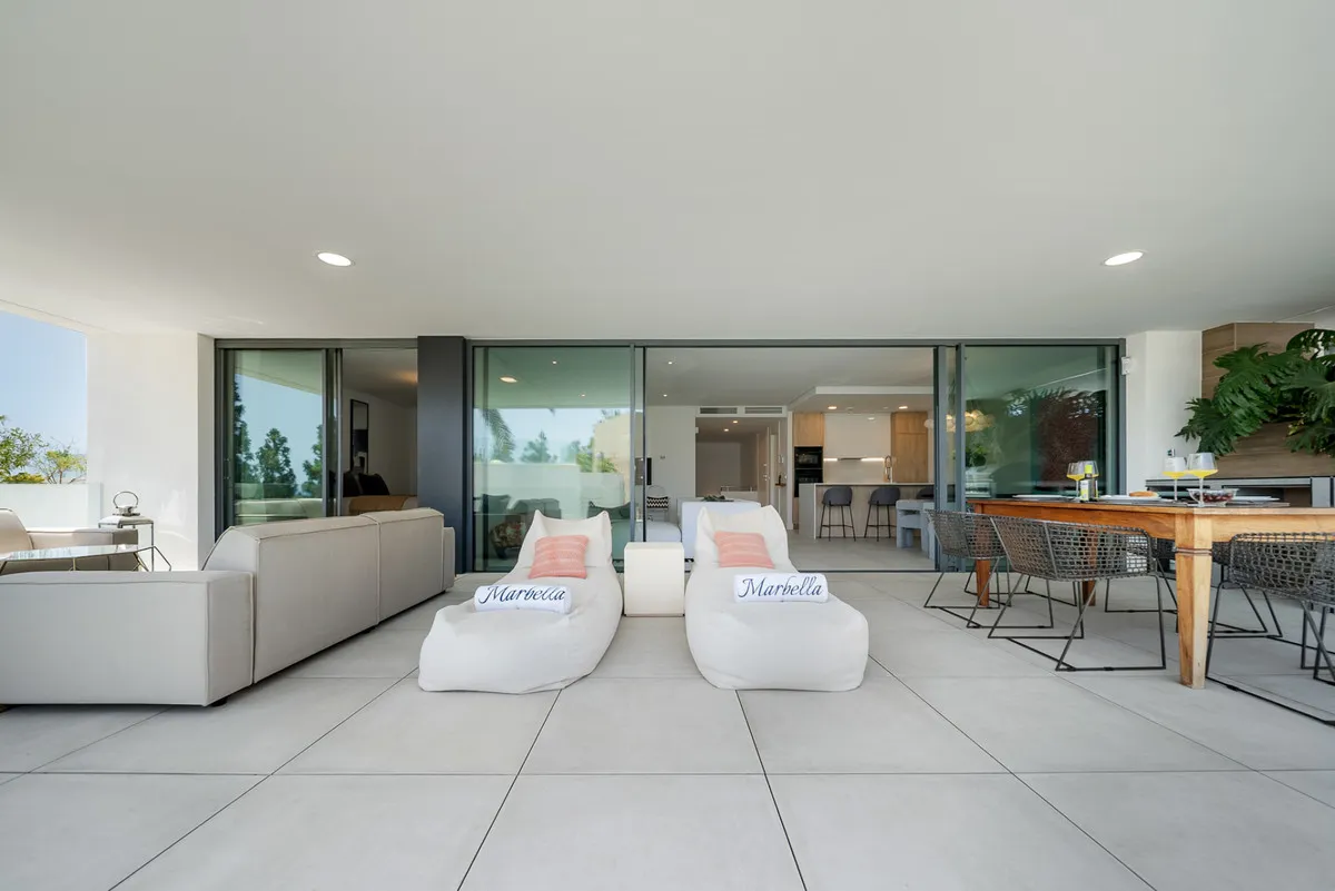 96bdbe7a-b52e-4675-9265-c7a00d0e7f17