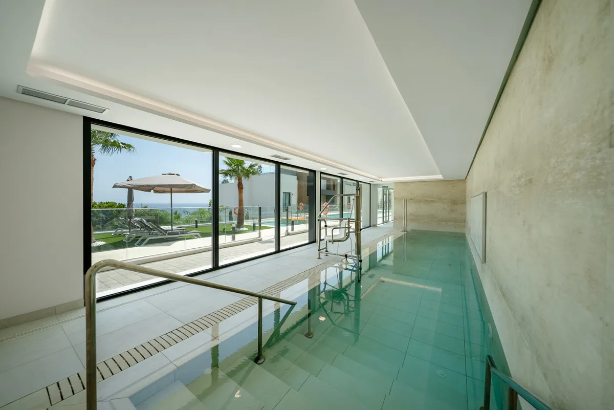 c8b3f5b4-d3ac-4ad7-8483-5900cc19eeff