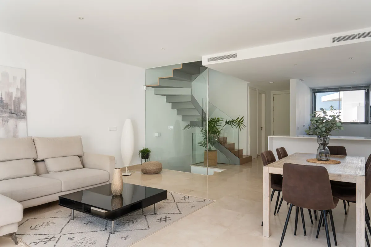 60eb3eec-0ea7-449c-b5f4-042dd67f8226