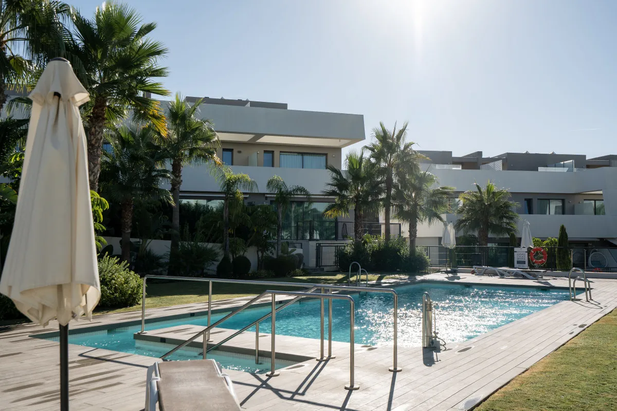 6493271d-45a5-4f1e-8046-028e6d0a26b0