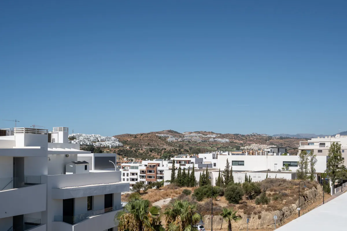 c442a7f9-4196-4d85-848e-c1402bcc4287