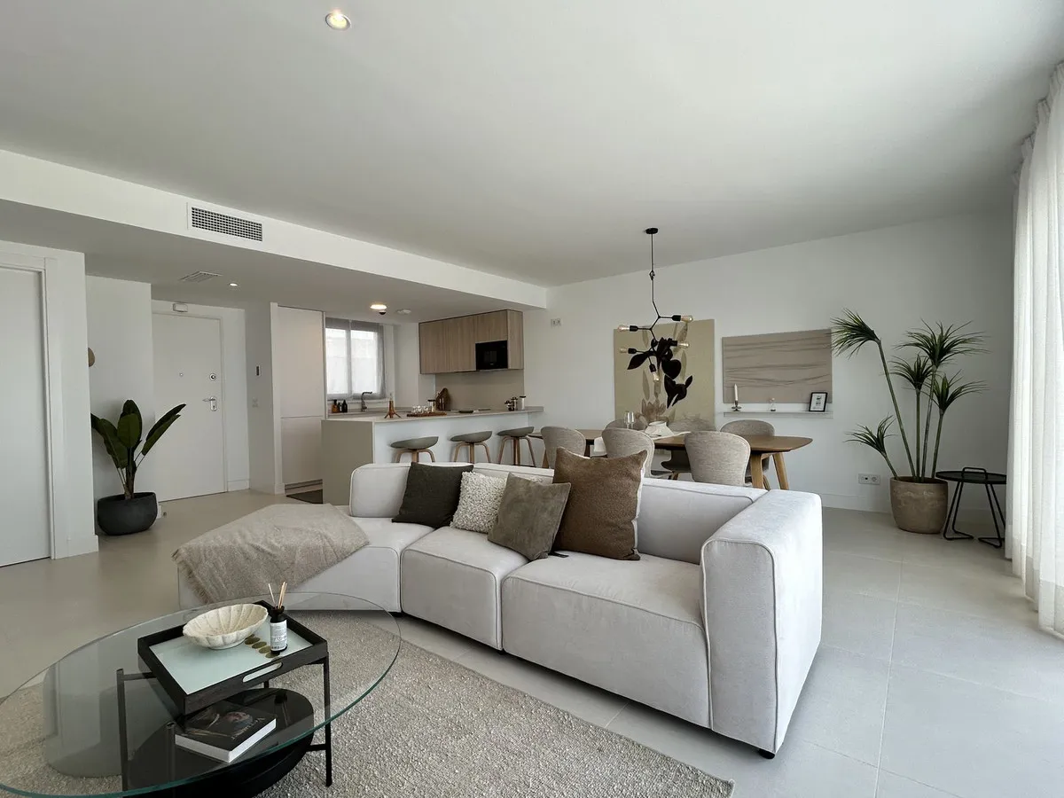 b06e93fa-d50f-4693-a987-61511f0aacd4