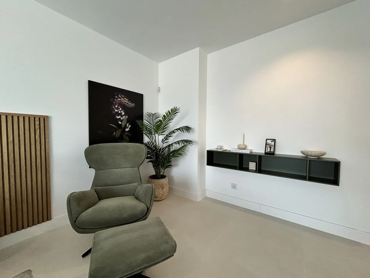 c2c74374-5403-4f2f-8b46-e0805b564ffd