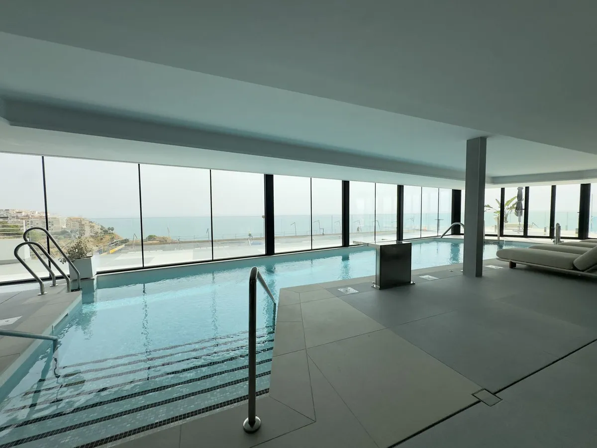 db696bcc-4128-4f41-9174-19f080ba6c96