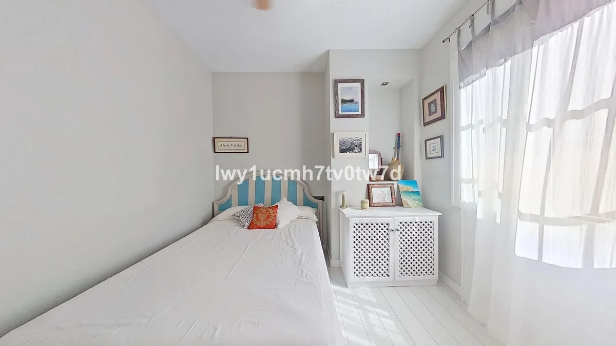 c8efa078-3653-45b4-98ab-50e74462134a