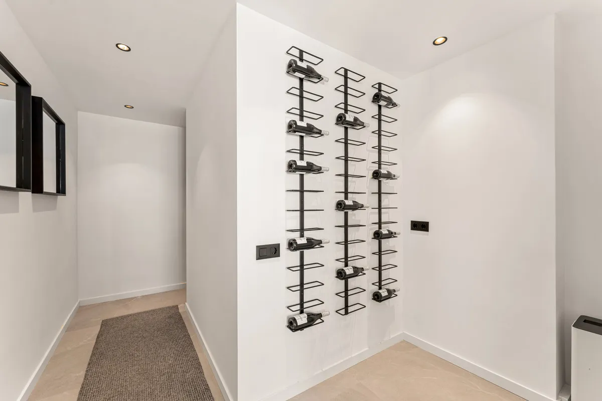 bb63db10-96cc-4f82-ba46-b76f9dbe0841