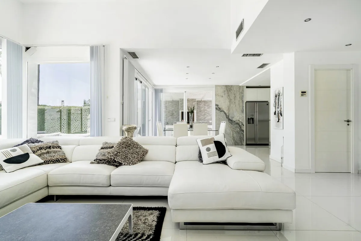 fe7af3fa-d512-496d-983a-d63f460d1831