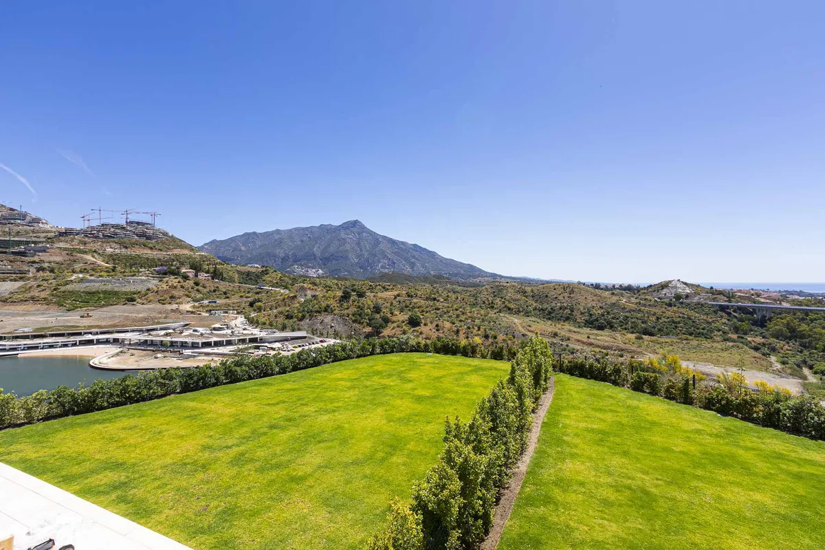 2fdcd325-7e08-4431-bc5a-b429b33d868f