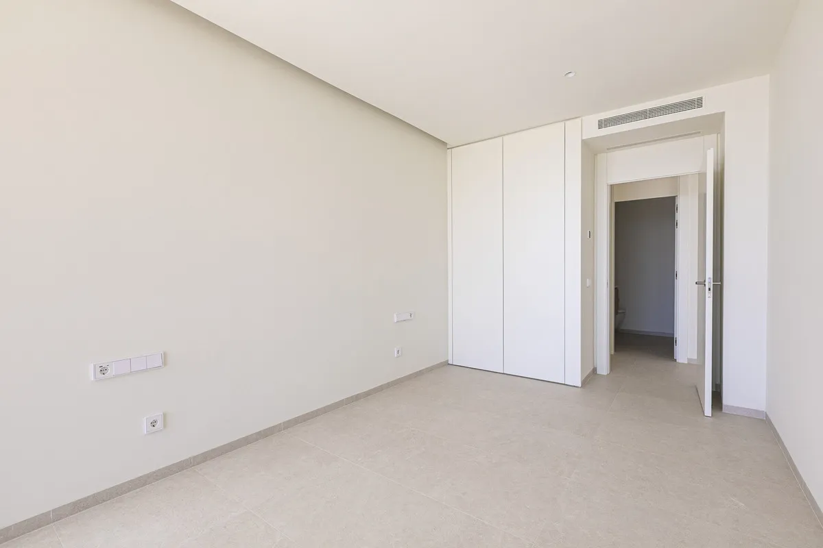 9de09898-a1a6-4962-bf09-f25b5eddbe56