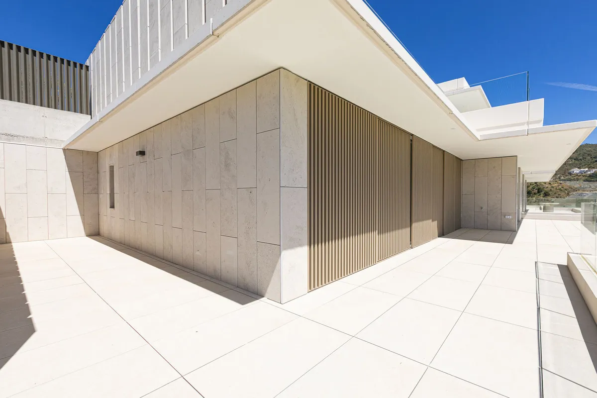 dd7eef97-470c-4b5d-b08a-9d09fb1ce151