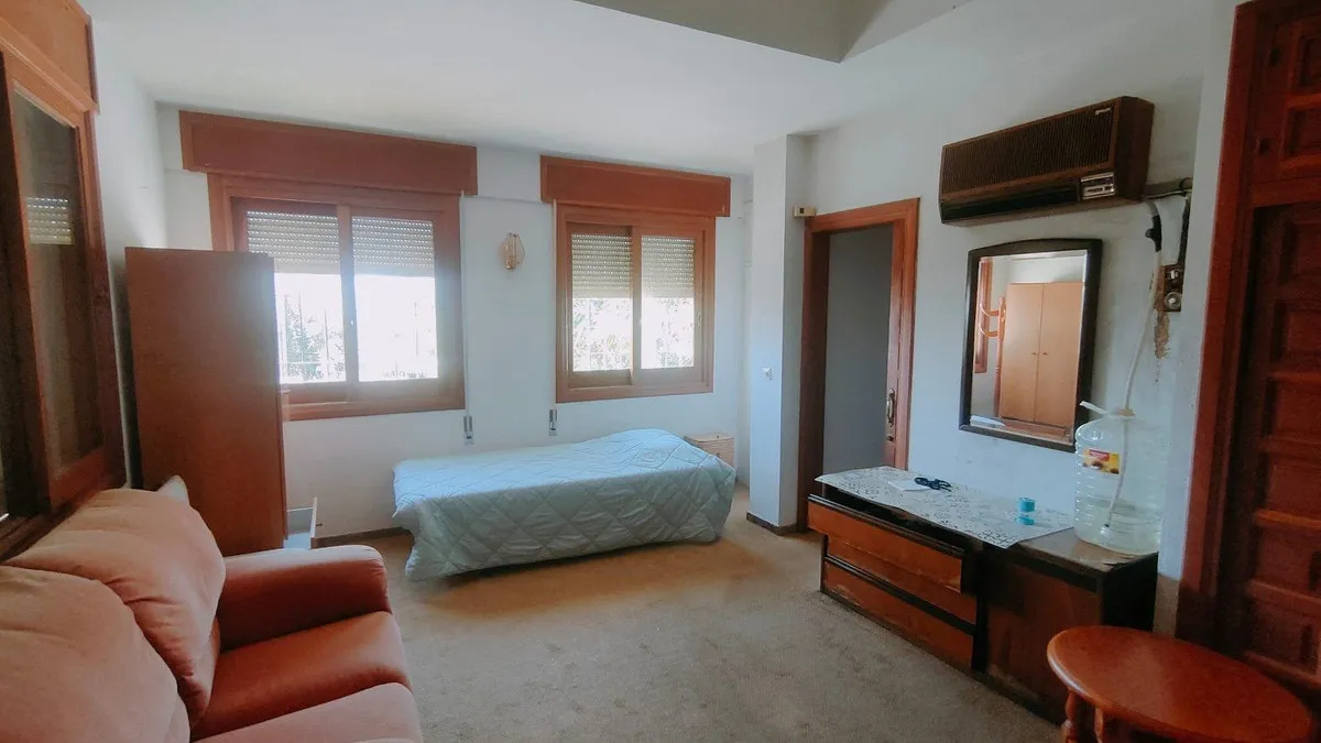 4573cab5-25fe-4ed8-9e29-eb7b78f9c72d