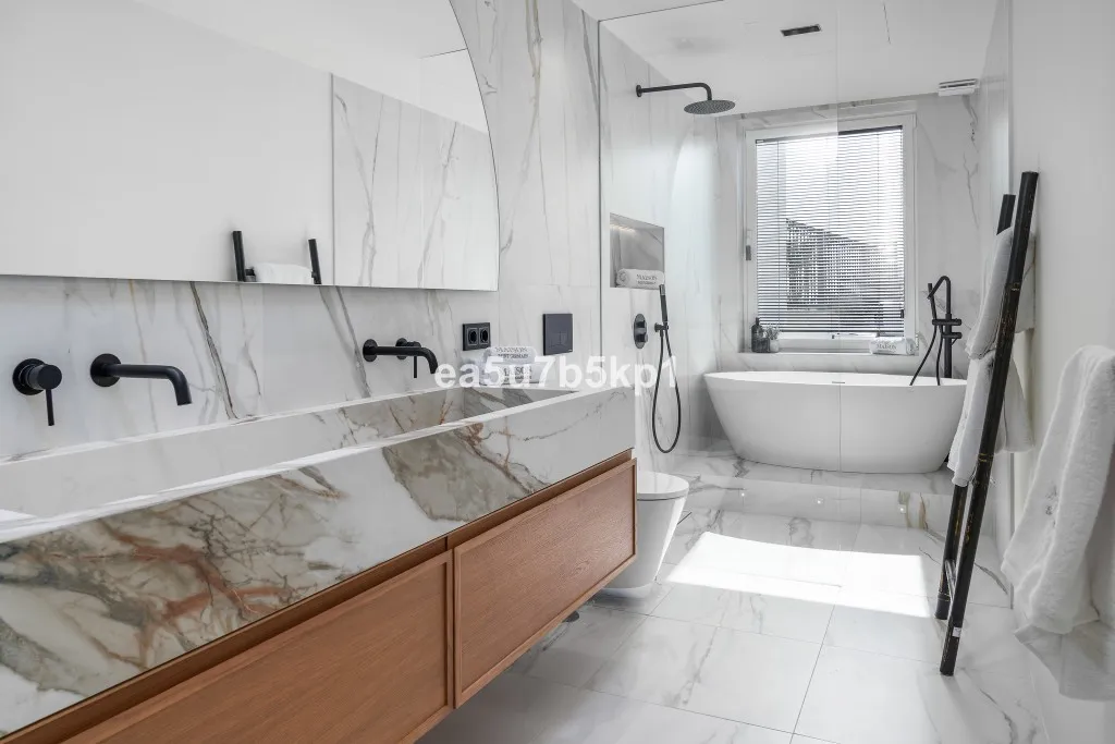 50ae944f-2276-42f1-af2e-a27177957d3b