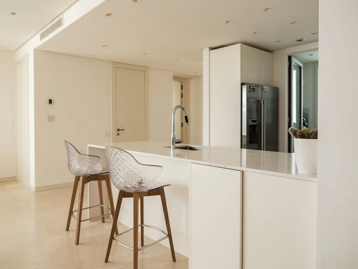 b18ab3ef-f1f8-4c12-8e09-9ae8de786f5d