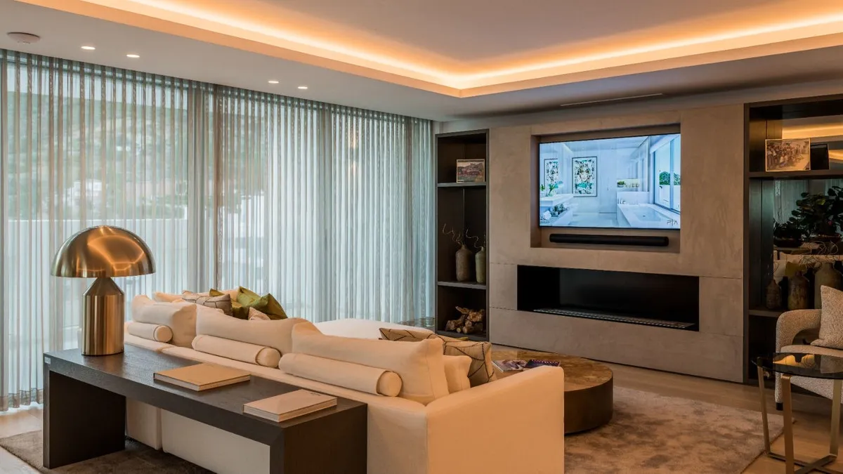 b47e9105-9492-4e18-85a8-23ae21c2a916