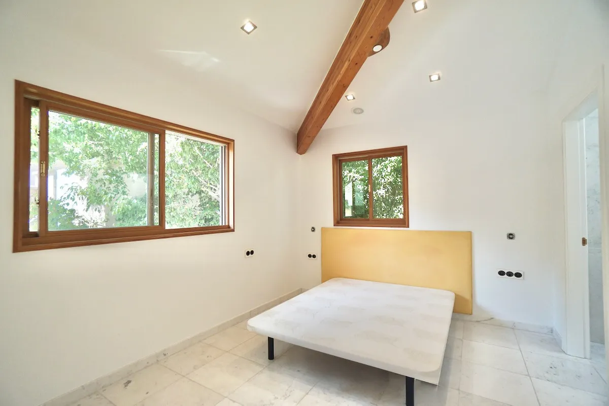 1802d9e0-3062-49f3-b45b-89f9eed32b68