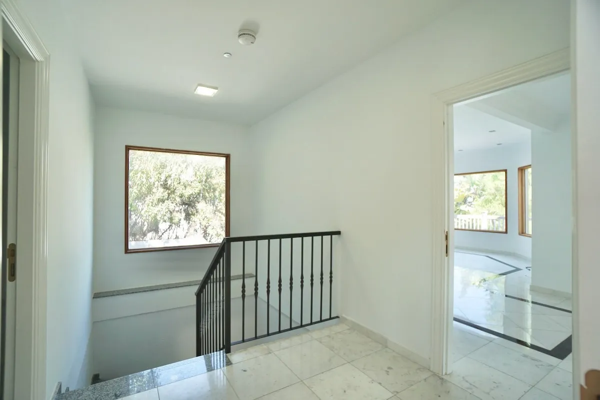 2a50601c-c300-4f65-9f3b-6816f3584419