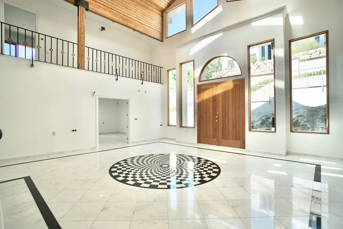 cea232bf-6ed7-4bbd-9b0b-ac00771eeebe