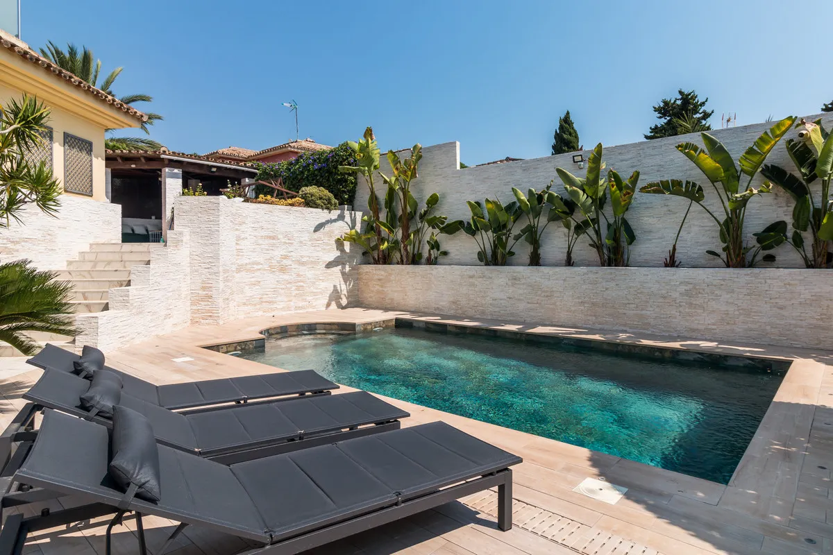 18888671-5a31-4b76-9ec0-ced7bb7545c2