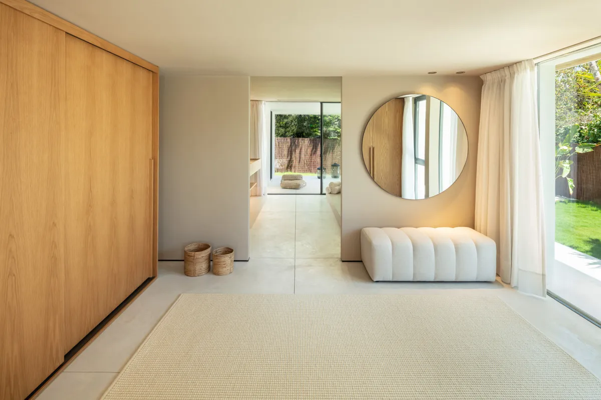 4b7e3d67-2dde-42e0-b6c5-f18265f20d97