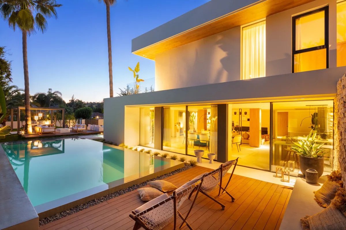 b6c6f63e-009b-4b79-ac83-9ba3084bf908