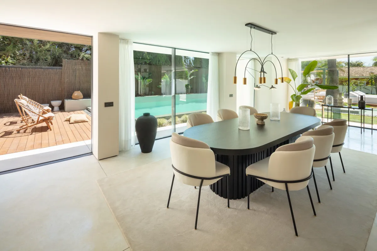 ea5d47ee-f13a-4f83-be57-eefcd32ce6fe