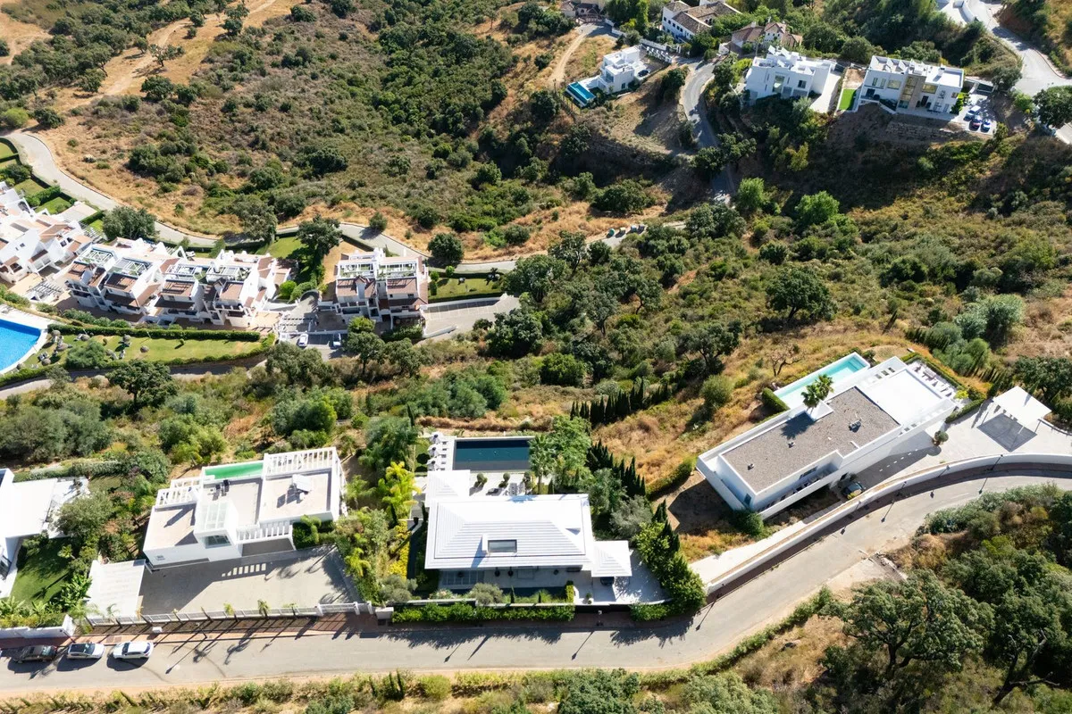 1077f23d-7a81-4953-b451-78923d1477f8