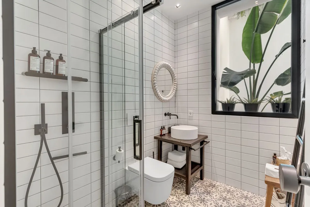 249d6300-28b0-42fc-9e35-5fb8172b74eb