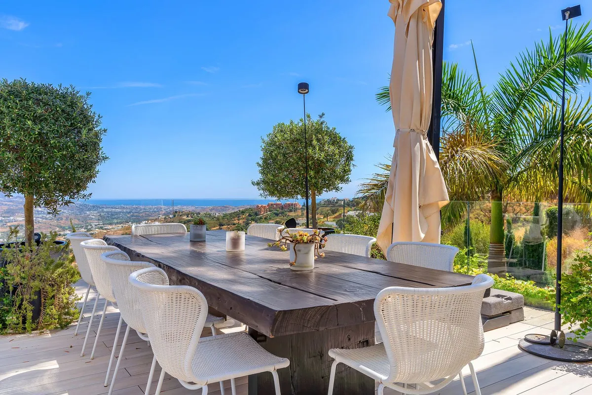 3ea0bca8-e743-4375-a86c-271c2d723e73