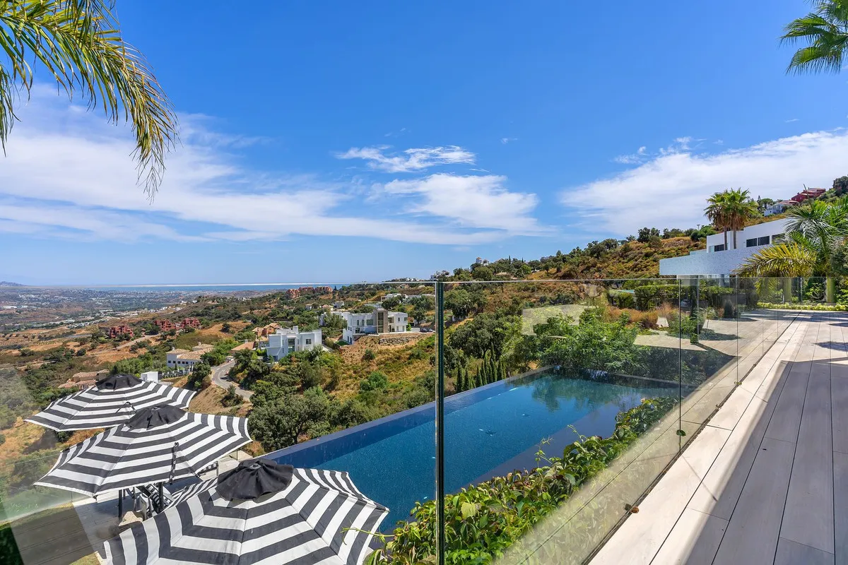 61054ae7-022f-49bf-bfc7-6d930307c350