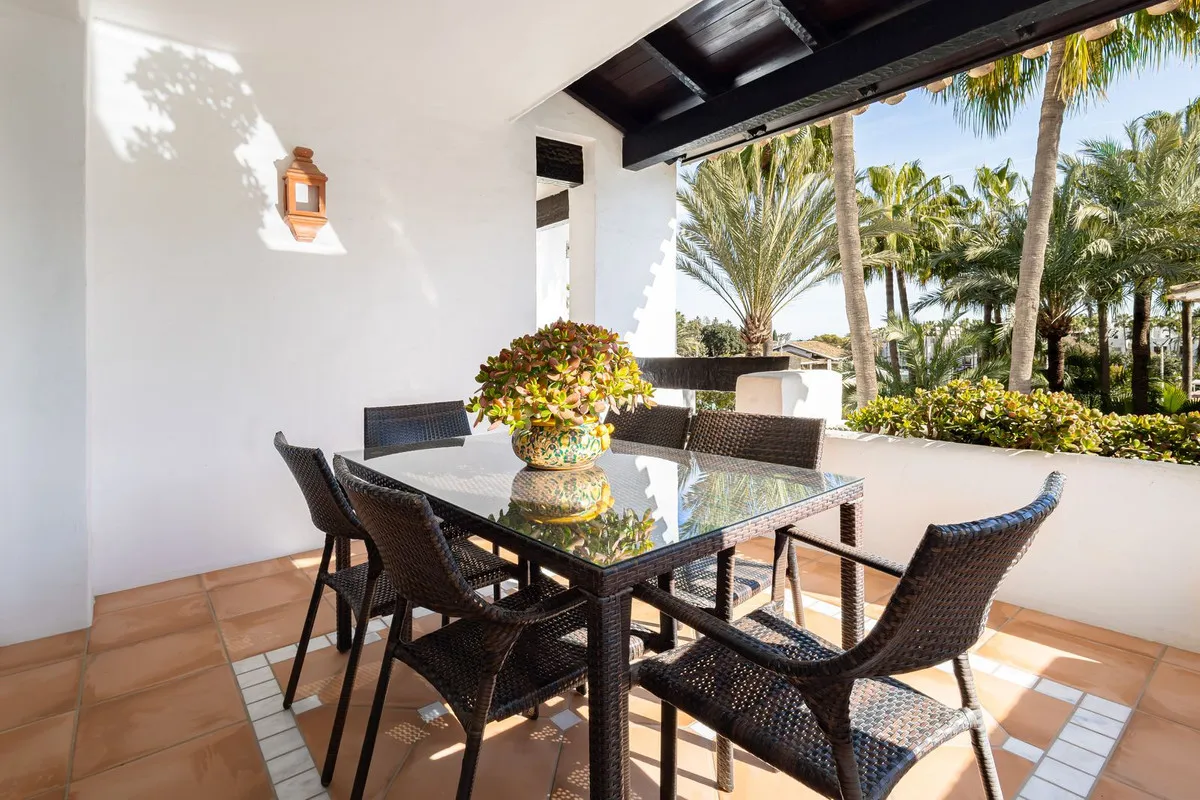 2177b141-30d5-4638-a6a7-aadd513210c1