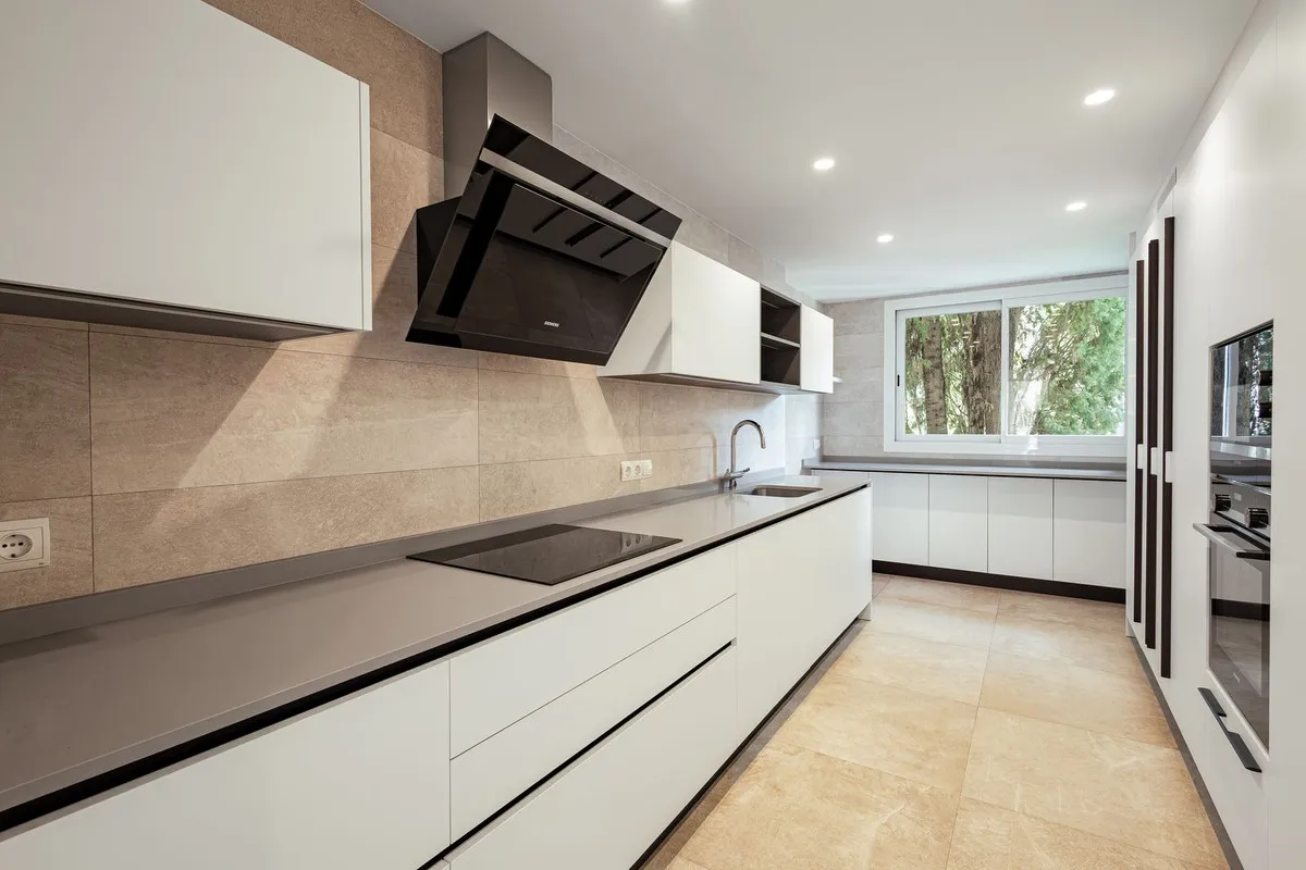 5b237e08-4088-458f-bc8d-087039612583