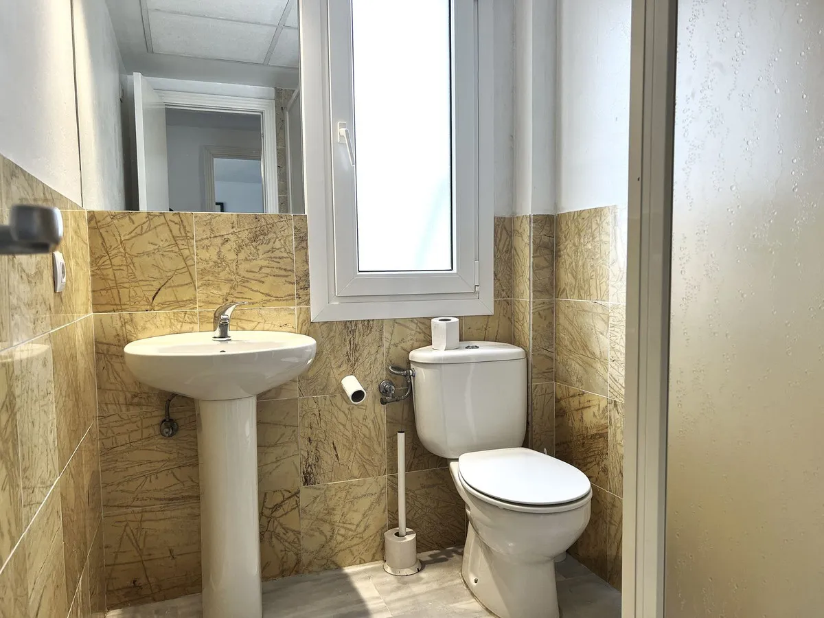 380d4b9a-dcfd-43eb-9d43-572f9e64ee87