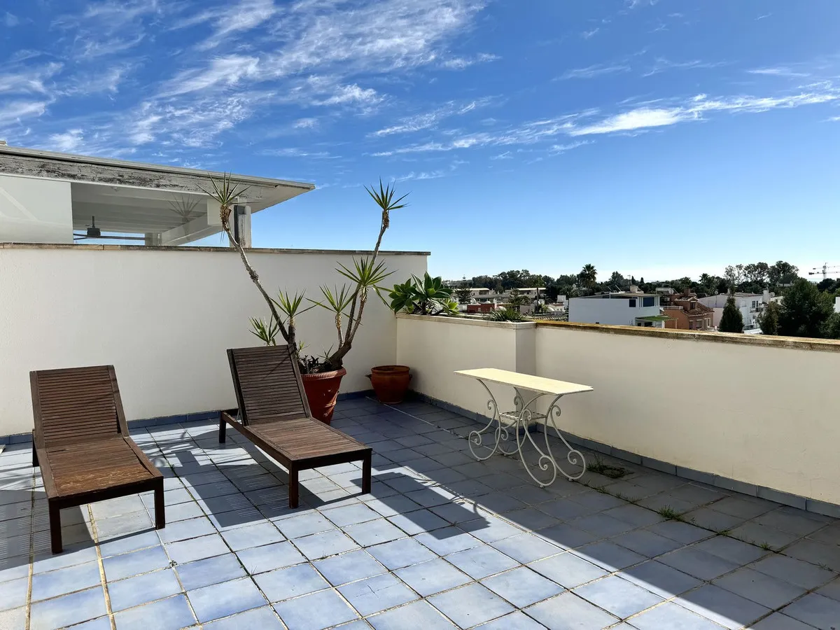 74eeadbc-0289-4d46-9e3c-930b27f33326