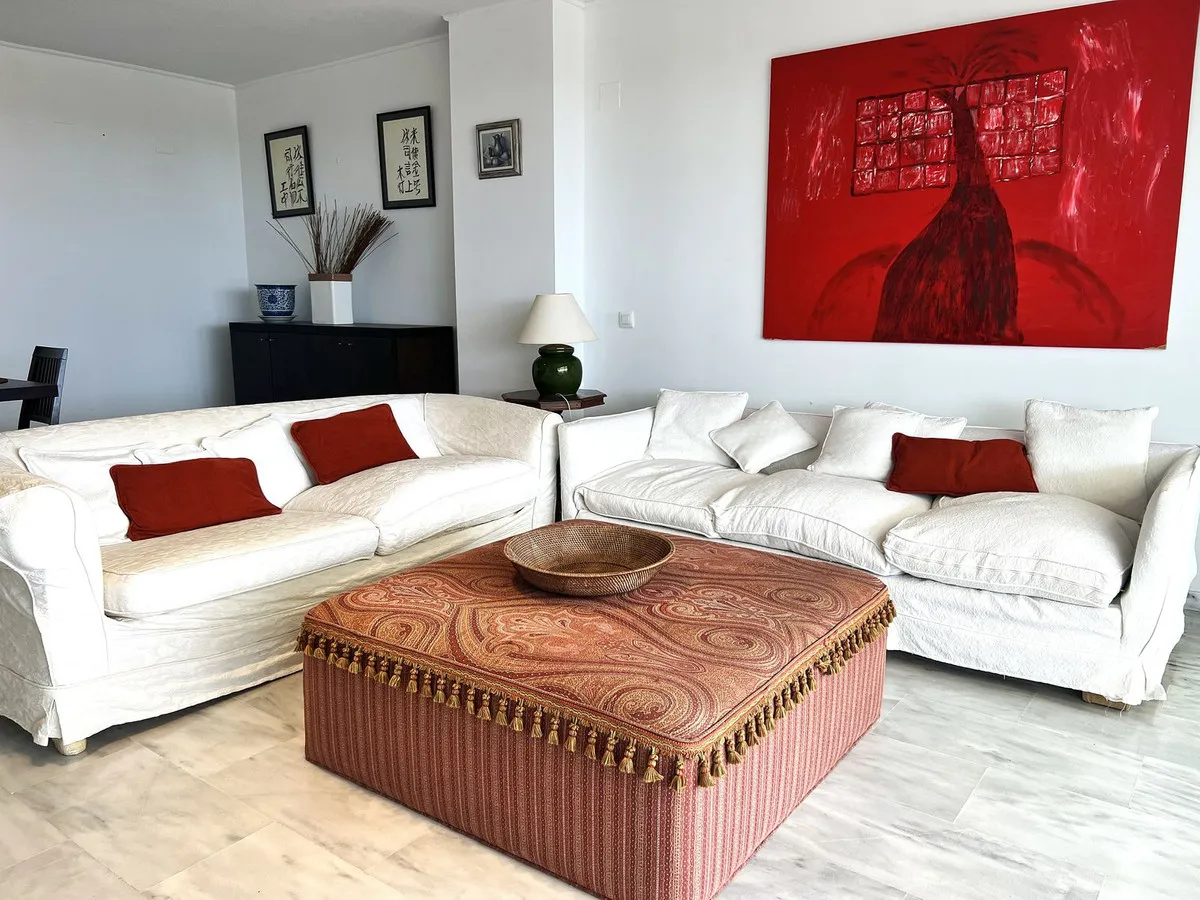 f8331fa1-a4d1-47bc-8f08-1bc80c138d20