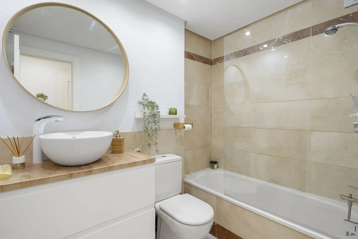 1dd75d2a-44d2-450a-b996-50d8b156cd62